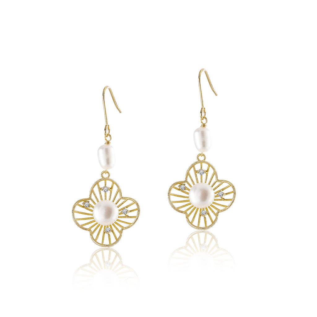 Pearl in Flower Dangle Hook Earrings - Latest Fashion Jewelry - Everyday Jewelry Collection