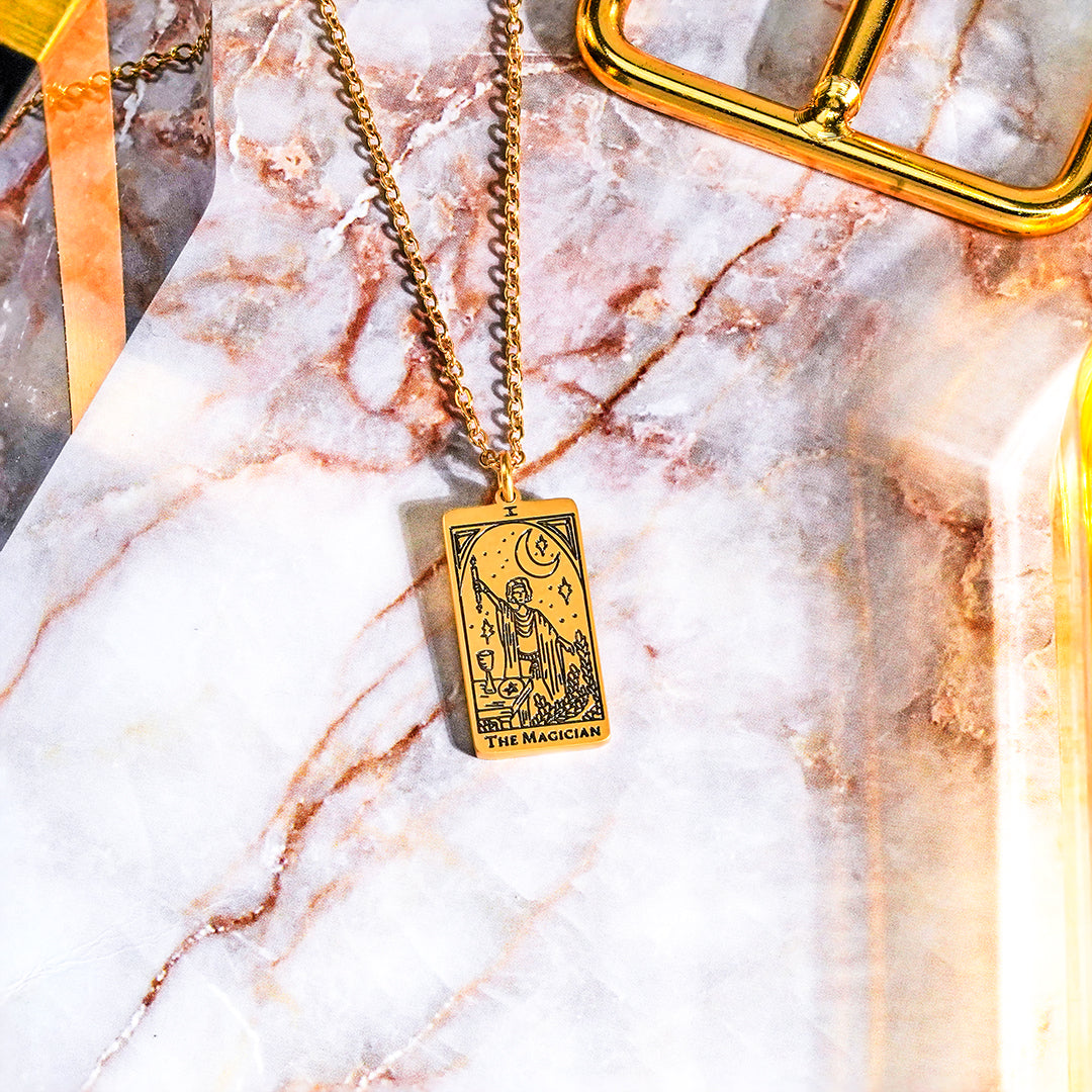 TAROT-INSPIRED NECKLACES: EMBRACE SPIRITUALITY IN YOUR STYLE