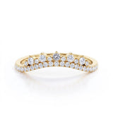 Crown Curved 0.25 TCW Round Pave Wedding Ring
