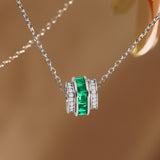 Elegant Green Barrel Pendant Necklace – Modern Sparkling Fashion Jewelry