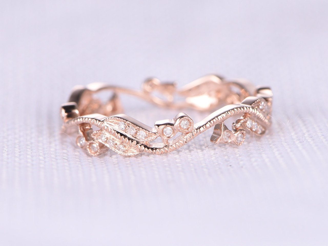 0.25 Carat Antique flower design milgrain .10 Carat Wedding Ring Band in Rose Gold