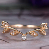 Antique flower design .25 Carat Wedding Ring Band