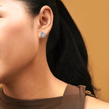 Vintage Teardrop Stud Earrings – Elegant Classic Jewelry
