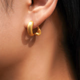 Elegant Matte Gold Minimalist Hoop Earrings – Modern Everyday Jewelry