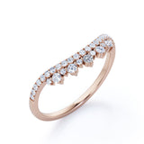 Crown Curved 0.25 TCW Round Pave Wedding Ring