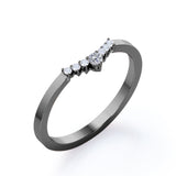 0.10 TCW 7-Stone Curved Prong Cluster Wedding Band