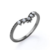 Crown Design 0.10 TCW Round Shape Moissanite Chevron Wedding Band in Black Gold