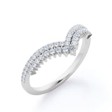 0.30 TCW Round Double Pave V Curved Wedding Band