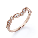 Vintage 0.15 TCW Round Cut Curved Wedding Band