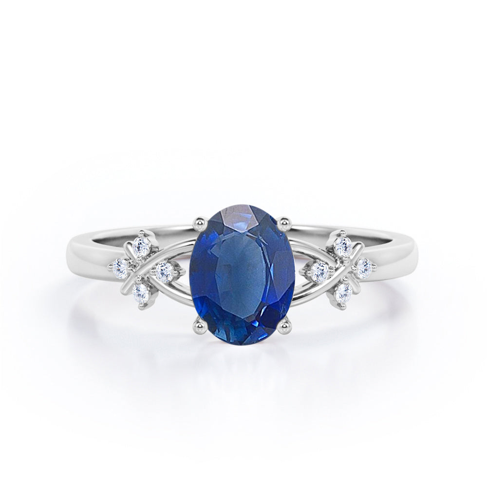 Clover 0.5 Ct Oval Cut Lab Sapphire Engagement Ring