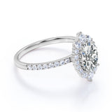 1 Ct Oval Cut Diamond Halo Engagement Ring