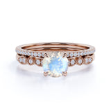 Vintage 1.25 ct Round Rainbow Moonstone Wedding Set