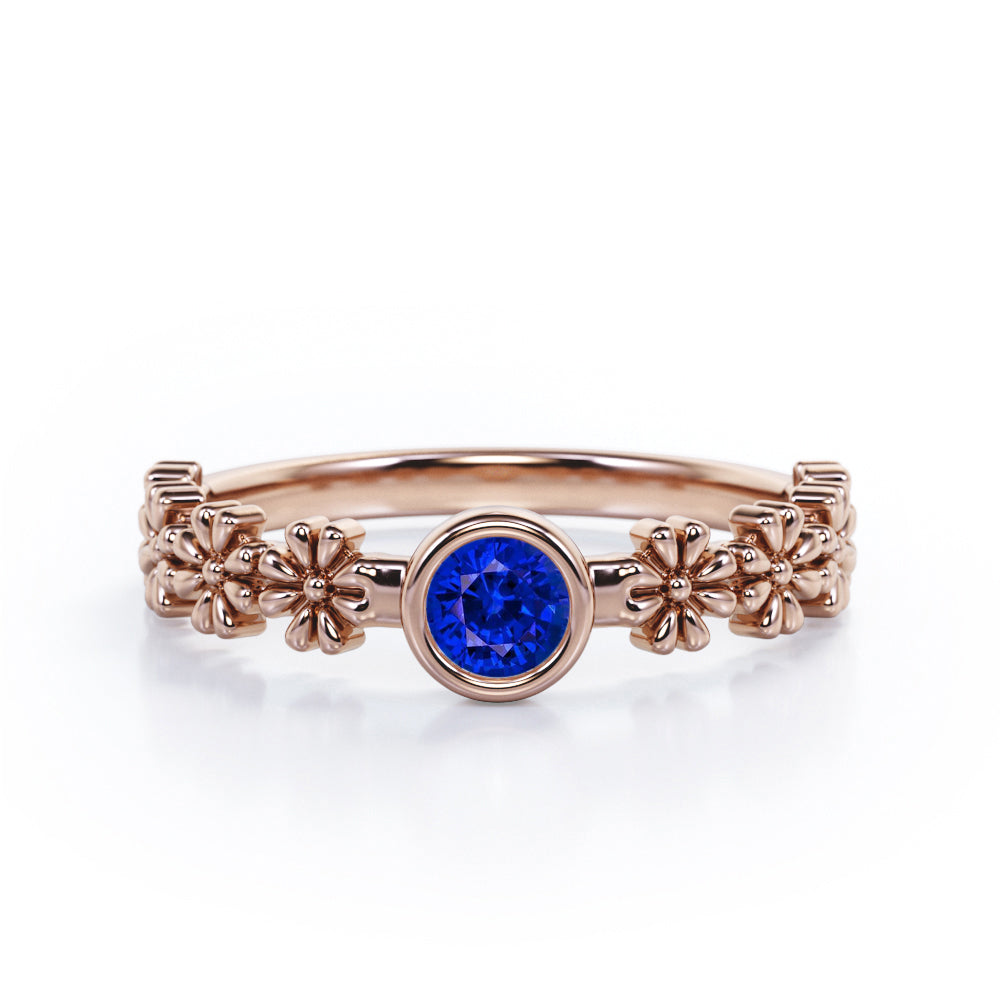 Flower Field 0.5 carat Round Blue Sapphire Solitaire Nature-Inspired ring in White Gold