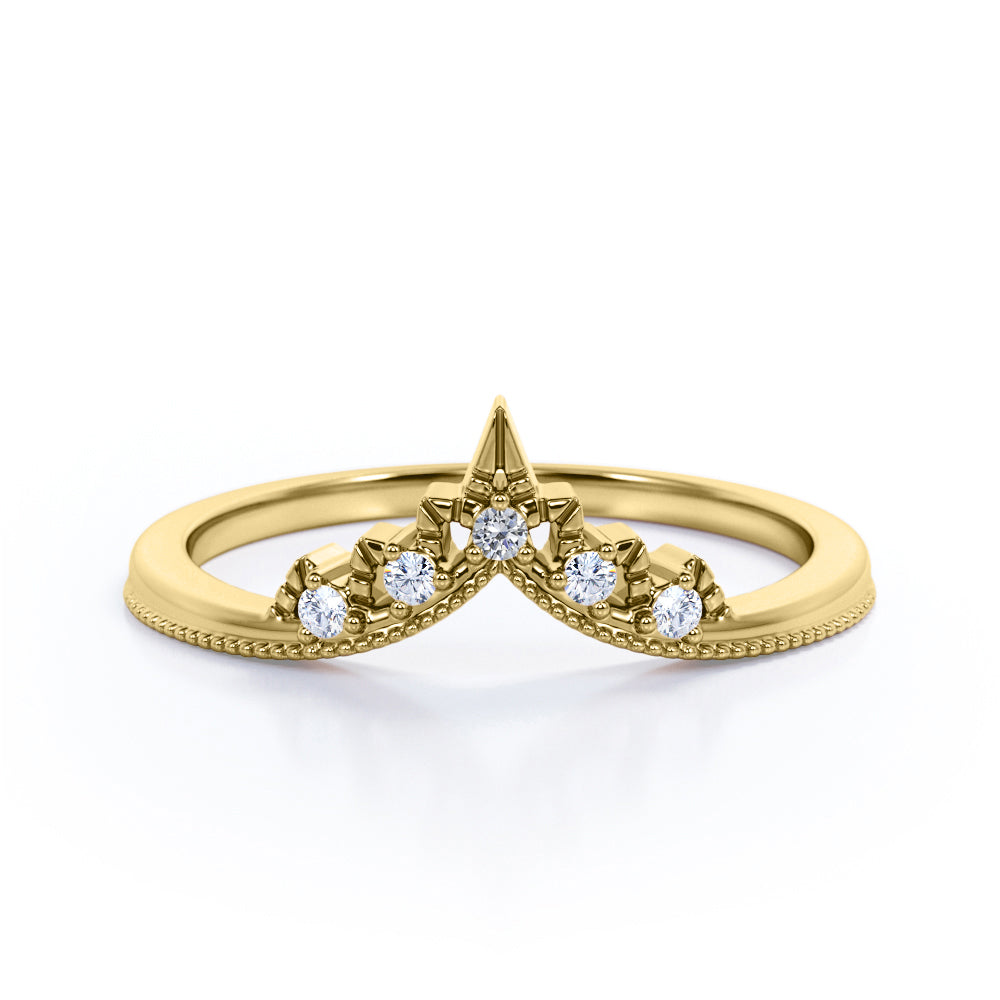 Milgrain Bordered 0.10 TCW Round Cut Diamond Crown Design Wedding Band in White Gold