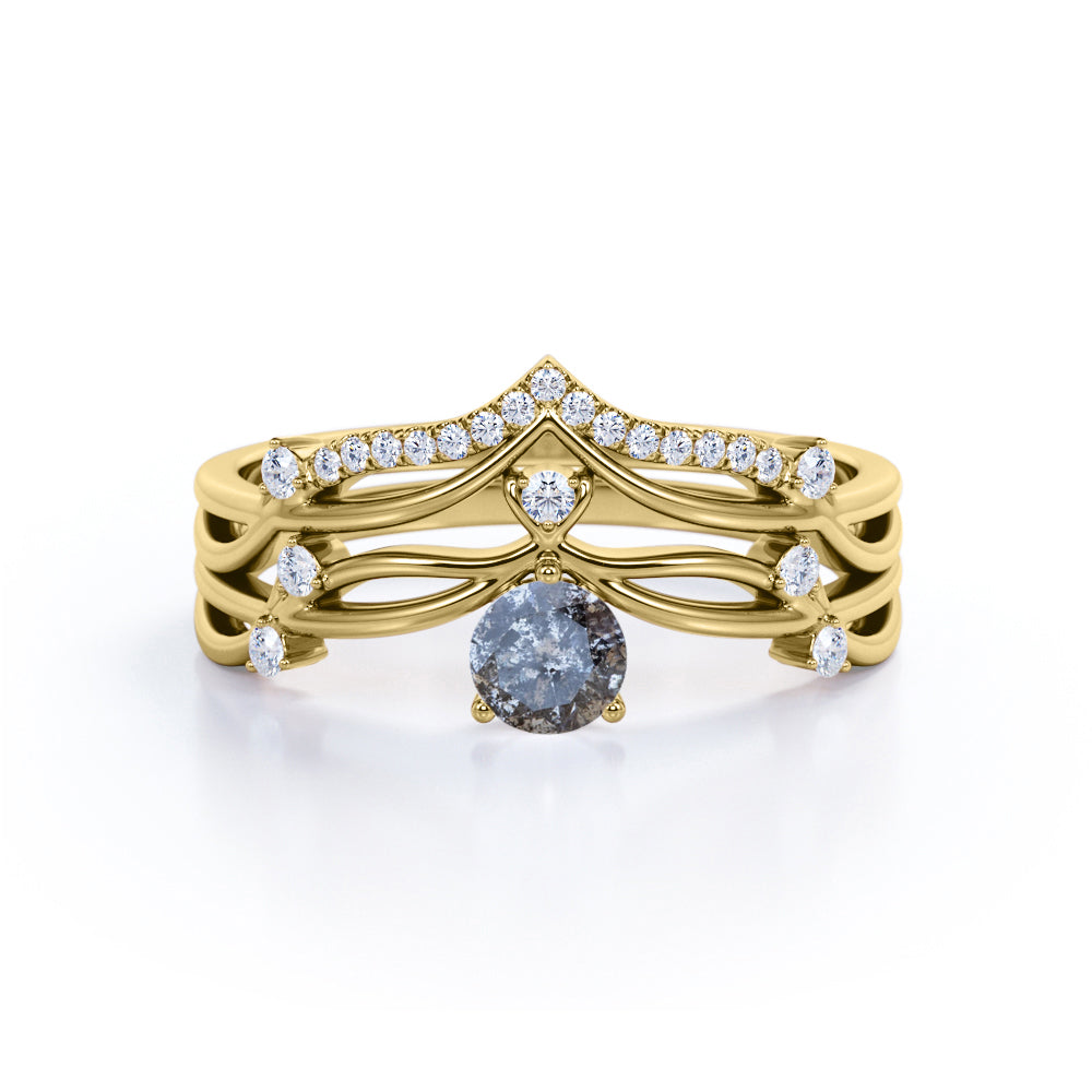 Crown 0.95 Ct Round Salt and Pepper Diamond Wedding Ring Set