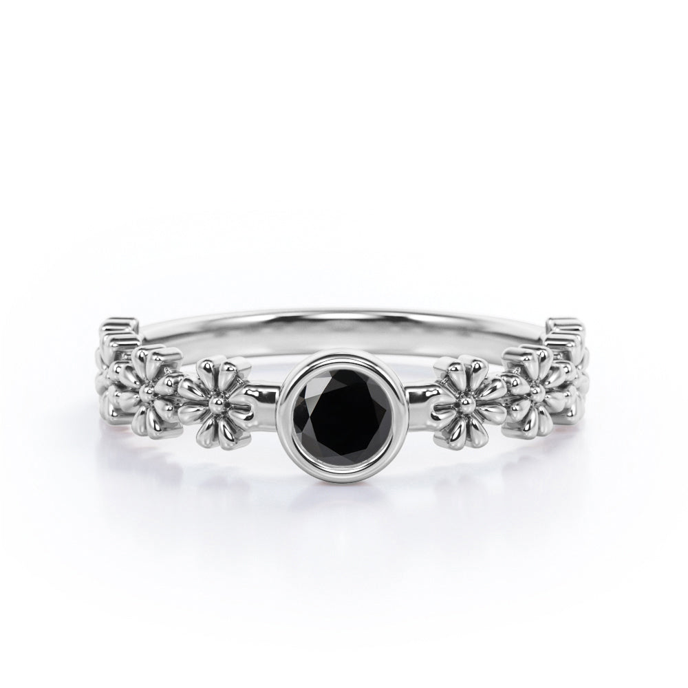 Flower Field 0.5 carat Round Black Diamond Solitaire Nature-Inspired ring in Black Gold