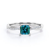 Minimal 4 Claws 1.25 Carat Princess Cut Lab Created Alexandrite And Diamond Infinity Engagement Ring In White Gold