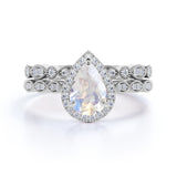 1.75 ct Pear Rainbow Moonstone Art Deco Bridal Set