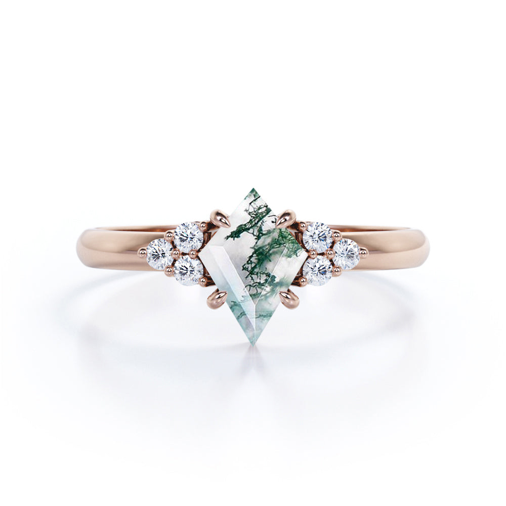 Clustered Triangle 1 Ct Kite Moss Agate Engagement Ring