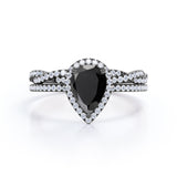1.50 ct Pear Lab Black Diamond Twisted Wedding Ring Set