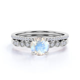 Vintage 1.25 ct Round Rainbow Moonstone Wedding Set
