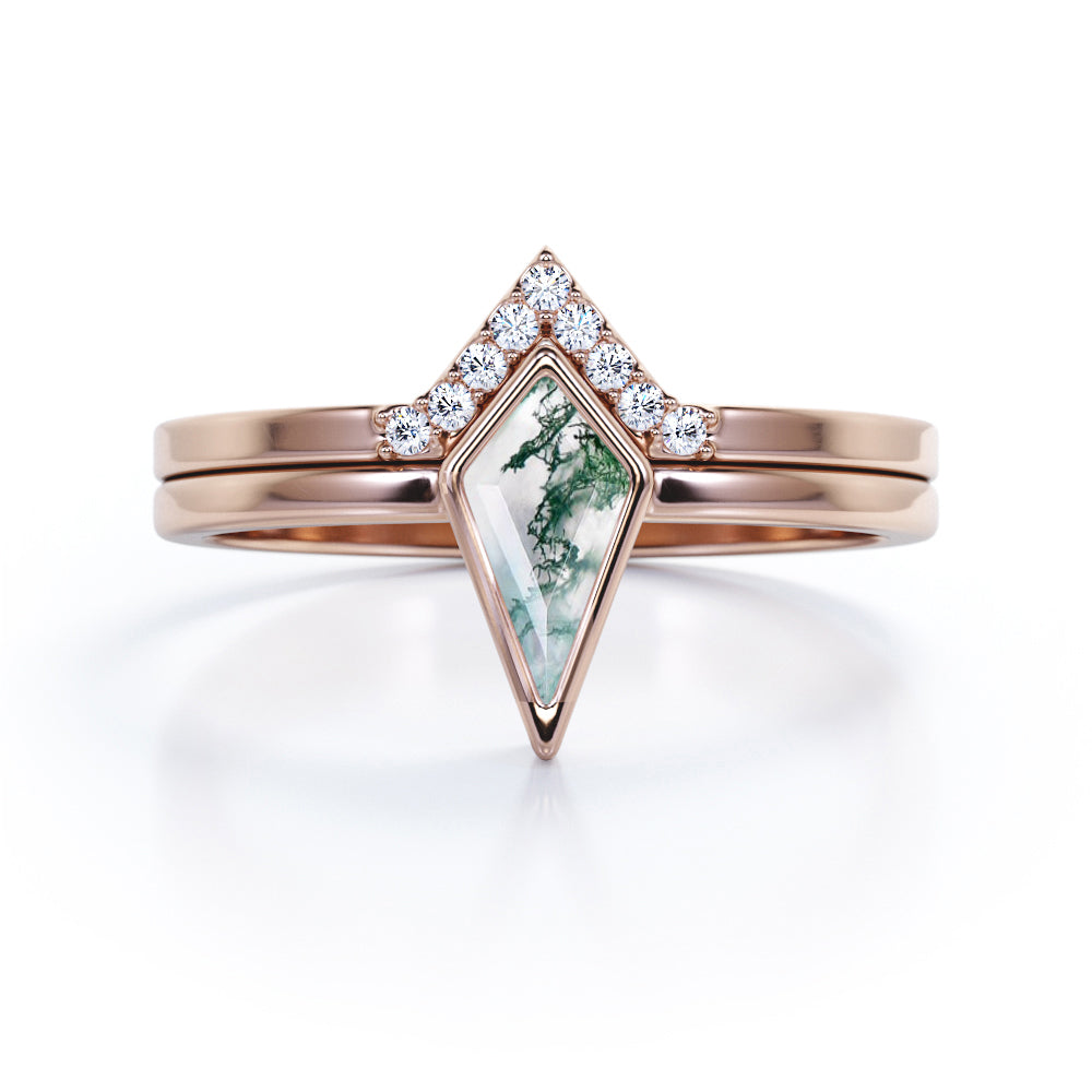 Minimalist Bridal Set with 0.6 carat Kite Shape Moss Agate and Moissanite Rings in White Gold For Her