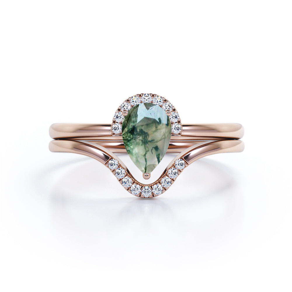 Modern Solitaire 1.75 Carat Teardrop Shape Natural Dendritic Moss Green Agate and Curved Diamond Pave Band Bridal Set Rings