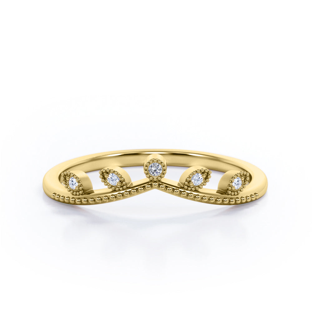 Milgrain Edged 0.10 Ct Round Cut Curved Wedding Band