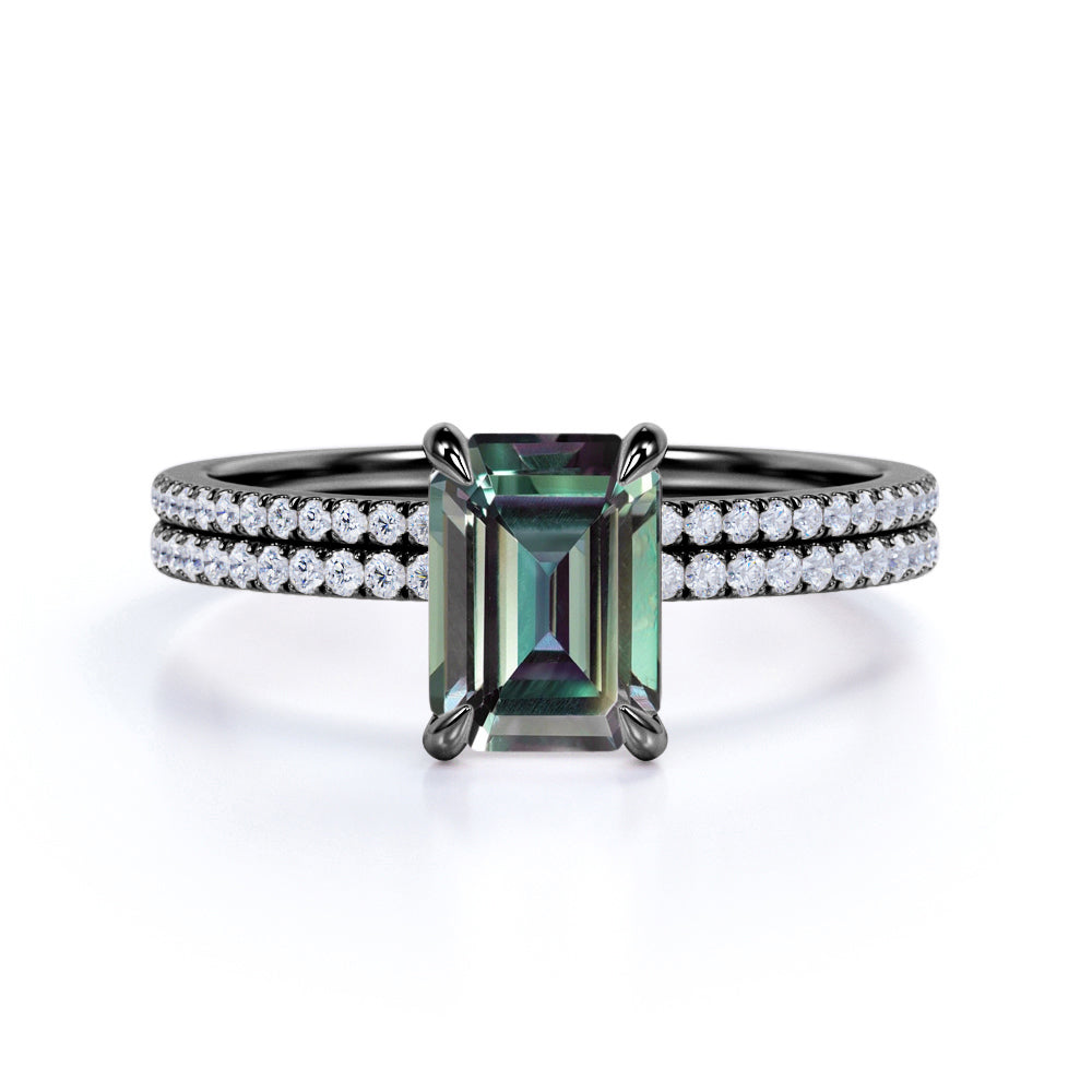 Solitaire 4 Claw 1.50 Carat Emerald Cut Lab Made Alexandrite and Diamond Pave Wedding Ring Sets