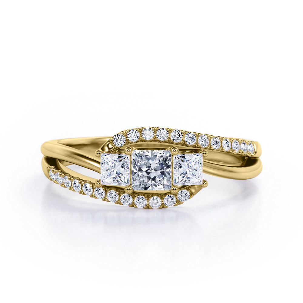 Shared Prongs 1 carat Princess Moissanite and Diamond Split Shank Band Engagement Ring in Rose Gold