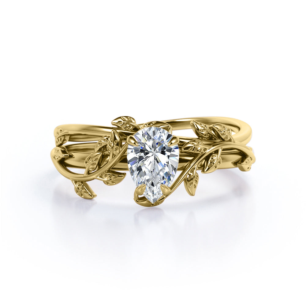 1 Carat Pear Cut Moissanite Nature Inspired Bridal Set
