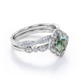 Antique floral 1.25 Carat Round Moss Agate Bridal Set