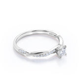 0.50 Ct Princess Cut Diamond Twist Engagement Ring