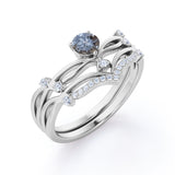 Crown 0.95 Ct Round Salt and Pepper Diamond Wedding Ring Set