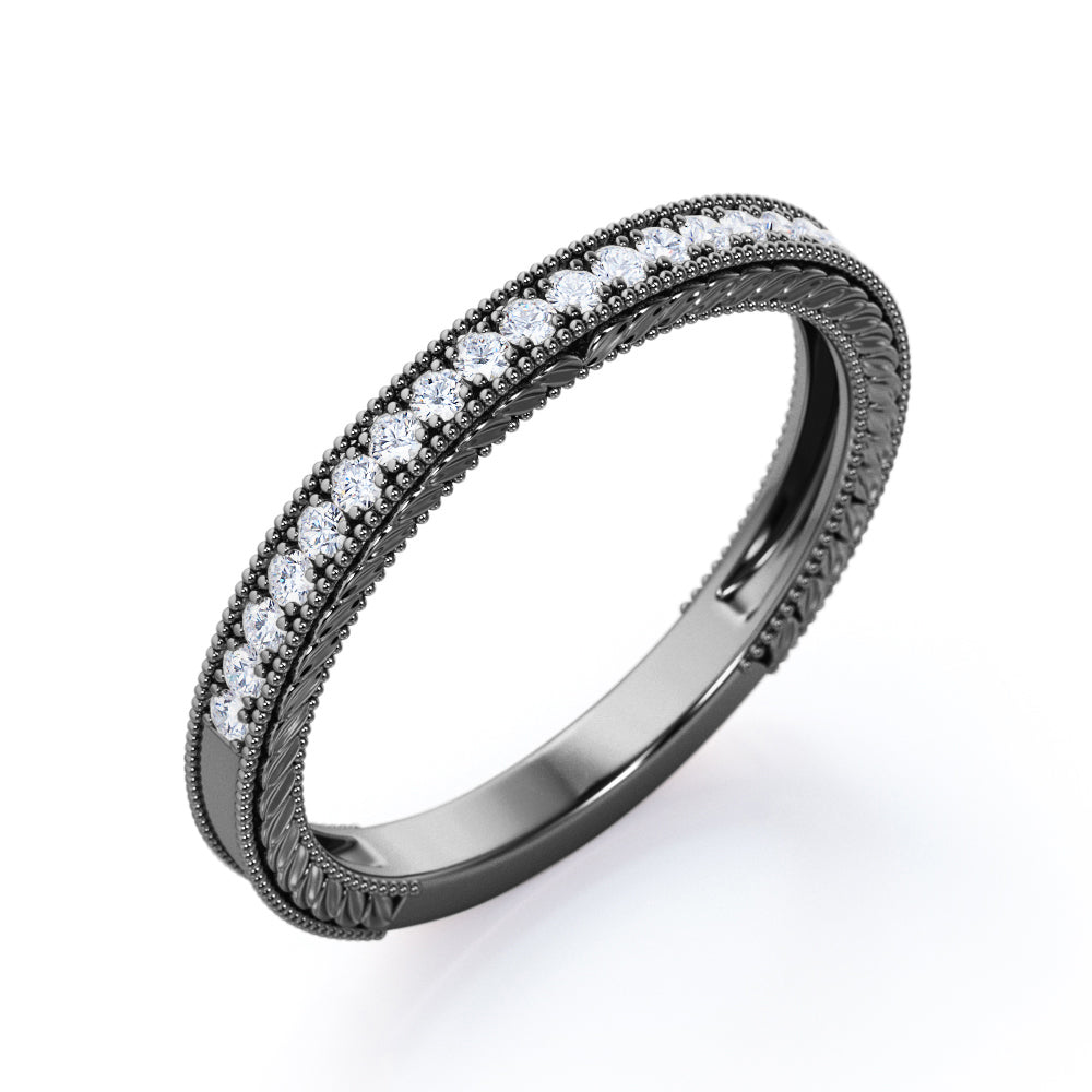 Antique 0.25 carat Round Cut Filigree Wedding Band