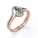 Modern Solitaire 1.75 Carat Teardrop Shape Natural Dendritic Moss Green Agate and Curved Diamond Pave Band Bridal Set Rings