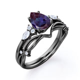 1.40 Ct Tear Drop Lab Alexandrite V Shaped Bridal Set