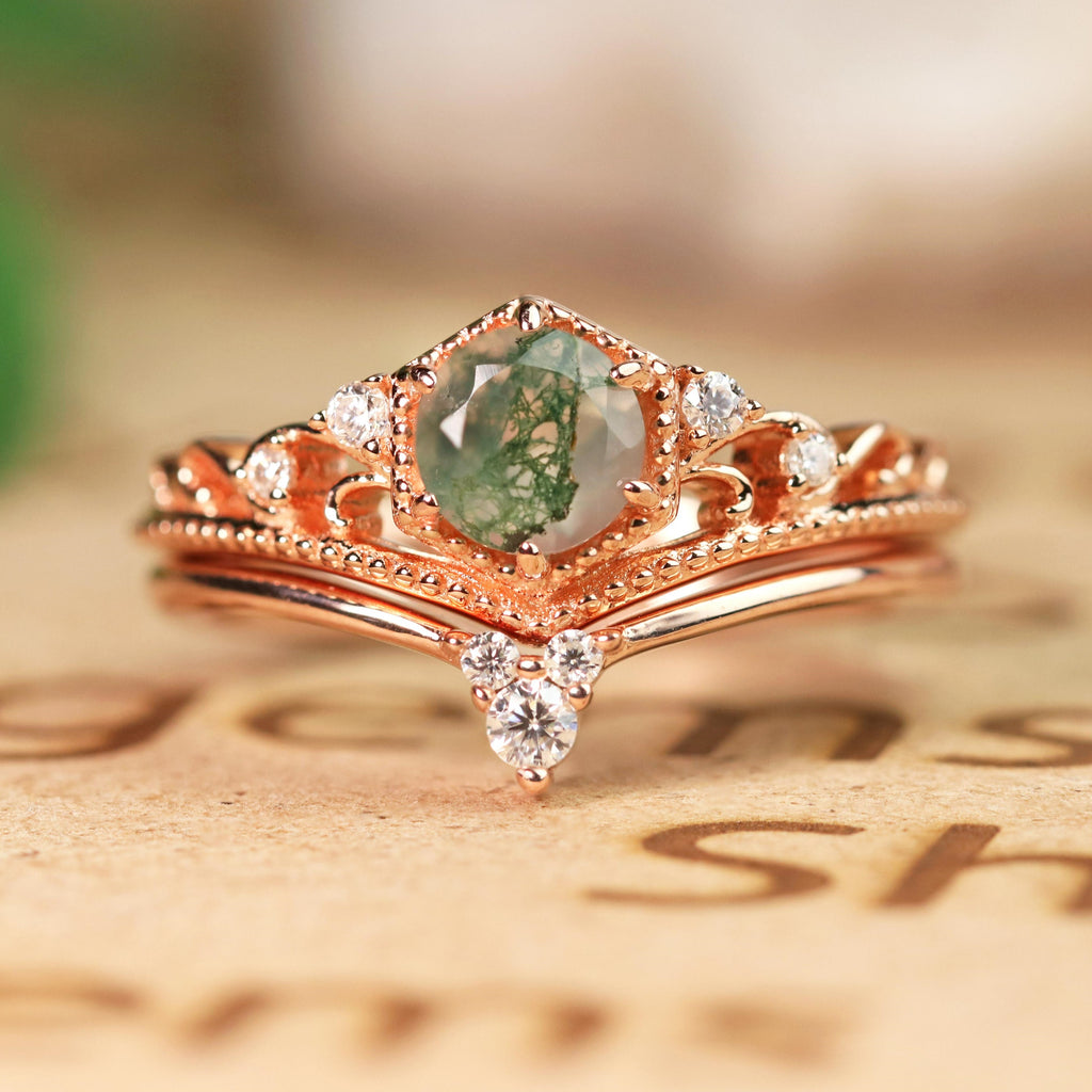 0.6 Carat 6 Prong Hexagon Milgrain Crown Round Shape Genuine Druzy Moss Green Agate And Moissanite Chevron Wedding Ring Set In 18K Rose Gold Plating Over Silver