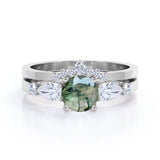 Contour Crown 0.8 Carat Round Moss Agate Bridal Set