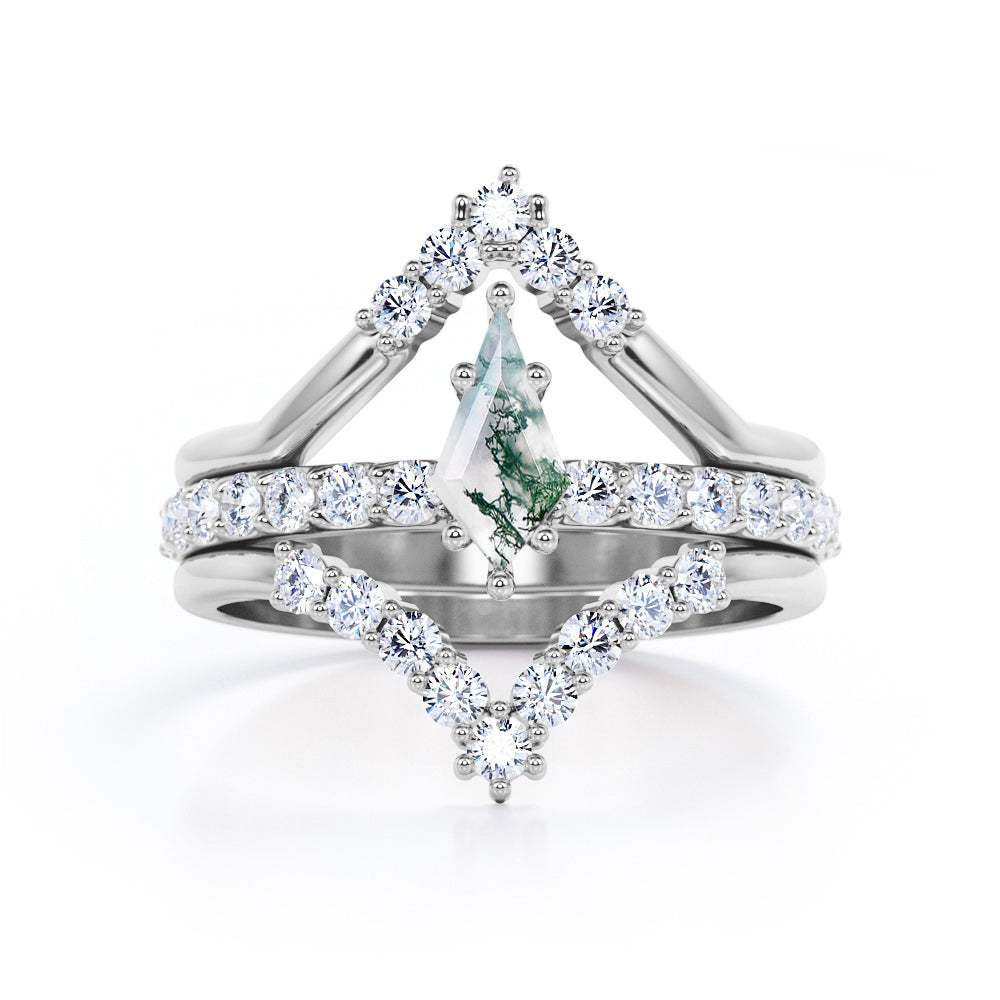 Double-Chevron 1.75 carat Kite Moss Agate and Moissanite Trio Wedding Ring Set in Black Gold